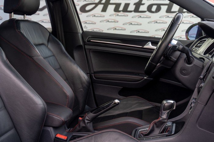 Volkswagen Golf, 2016 photo 10