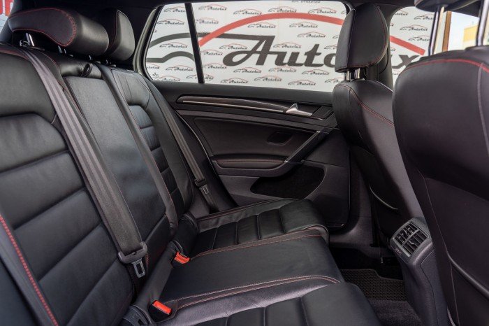 Volkswagen Golf, 2016 photo 18