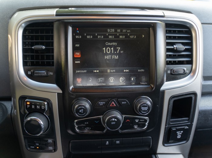 Dodge Ram, 2017 an photo 10