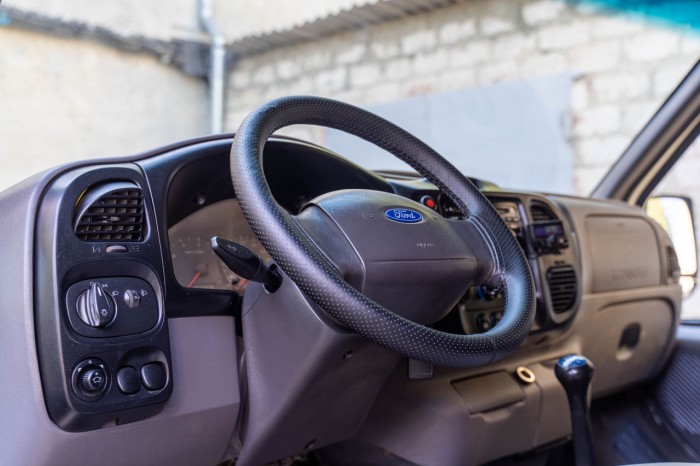 Ford Transit, 2006 an photo 5