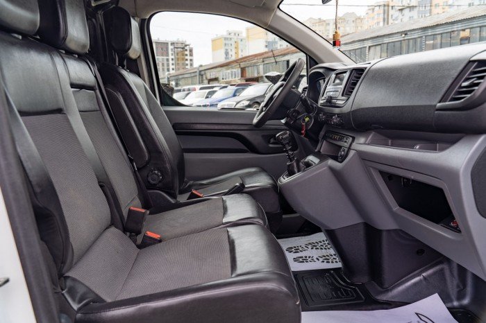 Toyota PROACE, 2016 an photo 13