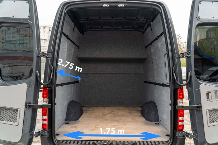 Mercedes Sprinter 7 Locuri, 2016 an photo 17