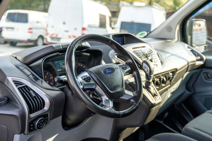 Ford Custom cu TVA, 2017 an photo 6