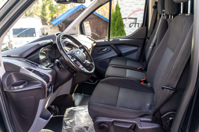 Ford Custom cu TVA, 2017 an photo 8
