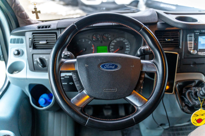 Ford Transit, 2012 an photo 15