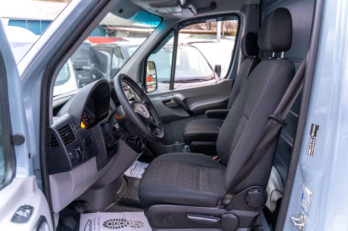 Mercedes Sprinter, 2016 an photo 7