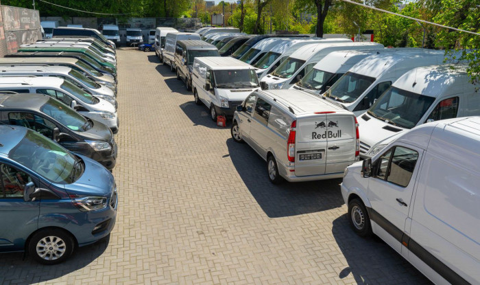 Volkswagen Transporter 9 Locuri, 2010 an photo 5