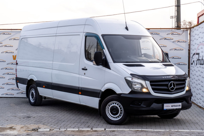 Mercedes Sprinter, 2014 an photo