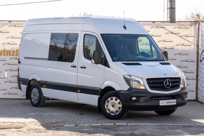 Mercedes Sprinter, 2016 an photo