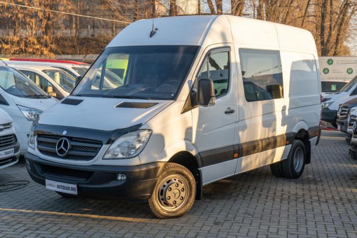 Mercedes Sprinter 519, 2012 an photo 2