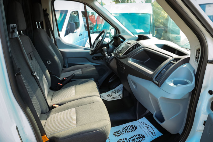 Ford Transit cu TVA, 2015 an photo 10