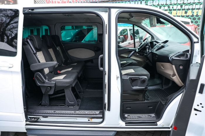 Ford Autoturism 8 Locuri 2014 photo 10