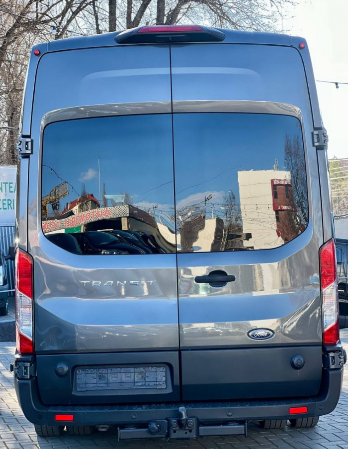 Ford Autoturism cu 17 locuri cu TVA photo 5