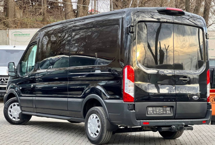 Ford cu TVA cu 6 locuri photo 3