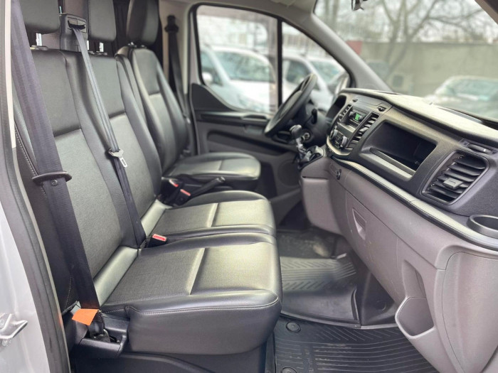 Ford Custom cu TVA 2019 photo 8