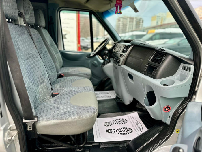 Ford Transit 2012 photo 28