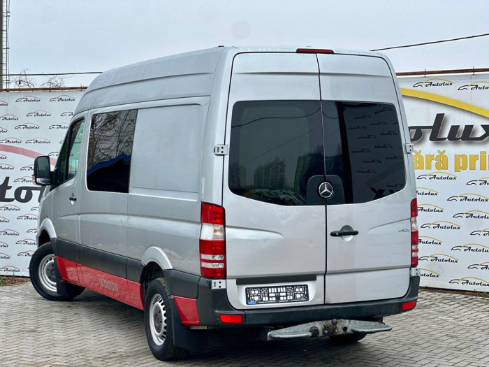 Mercedes Sprinter 2013 photo 18