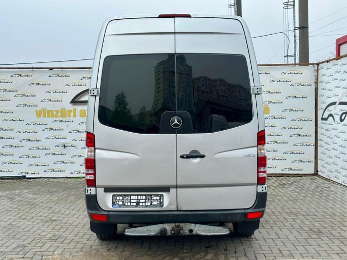 Mercedes Sprinter 2013 photo 19