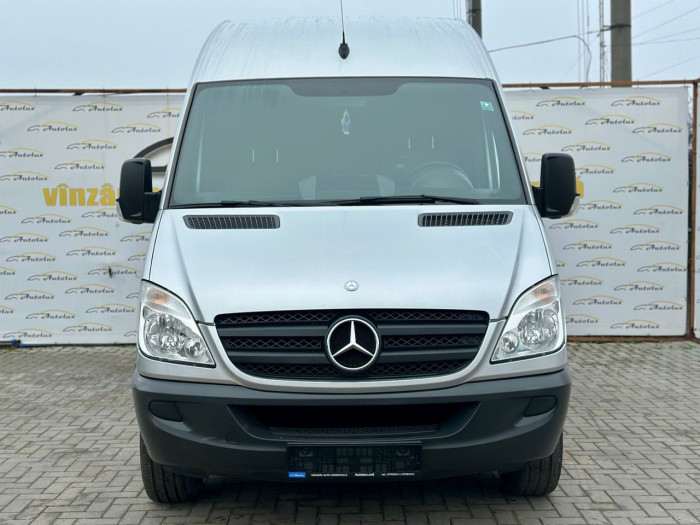 Mercedes Sprinter 2013 photo 30