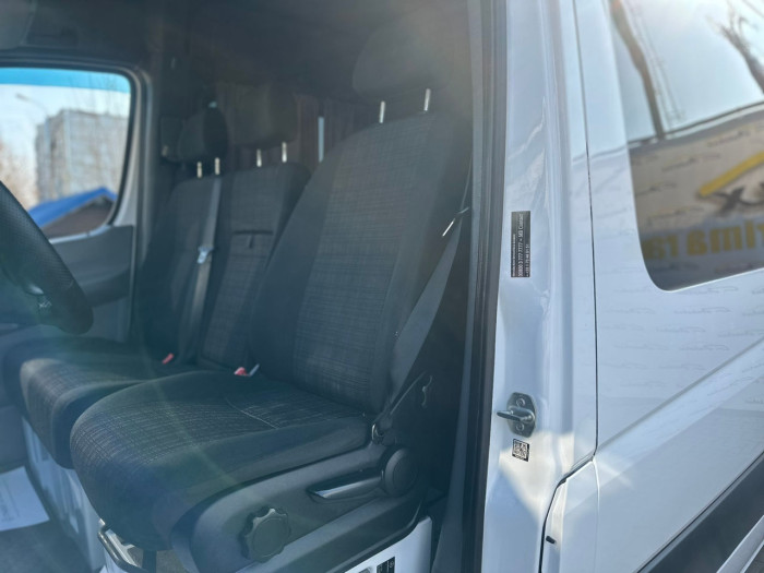 Mercedes Sprinter 2014 photo 16