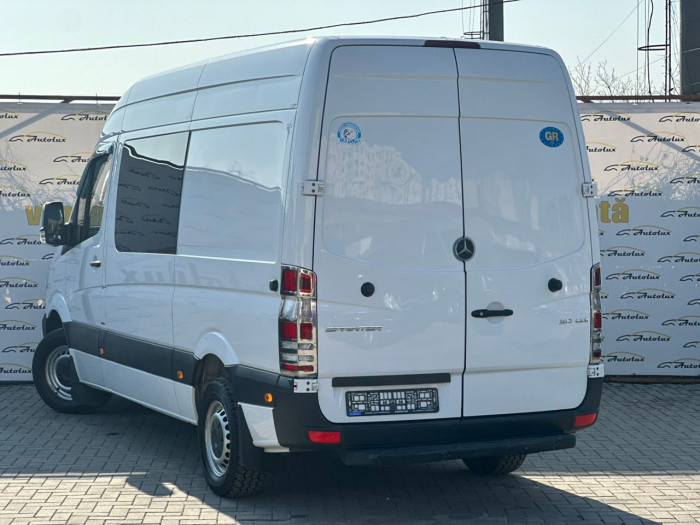 Mercedes Sprinter 2014 photo 24