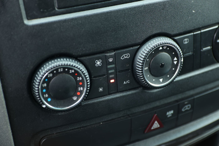 Mercedes Sprinter 2017 photo 13