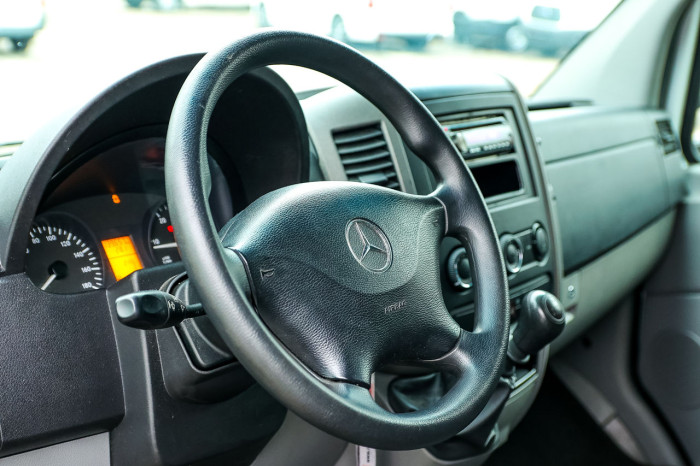Mercedes Sprinter 2017 photo 40