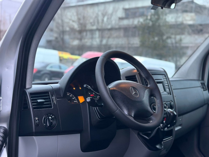 Mercedes Sprinter cu TVA 2013 photo 18