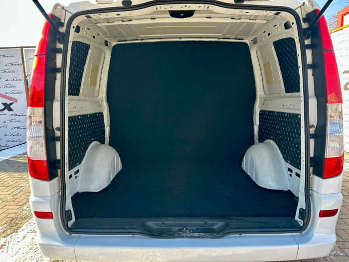 Mercedes Vito 2014 photo 12