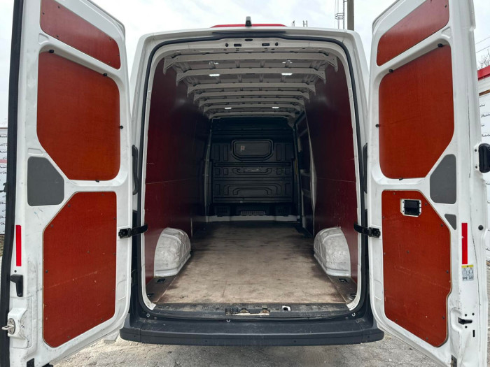 Volkswagen CRAFTER 2020 photo 11