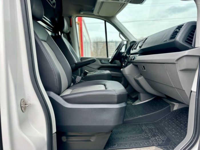 Volkswagen CRAFTER 2020 photo 20