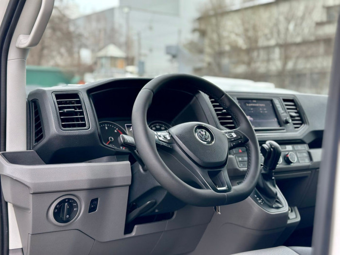 Volkswagen CRAFTER 2020 photo 30