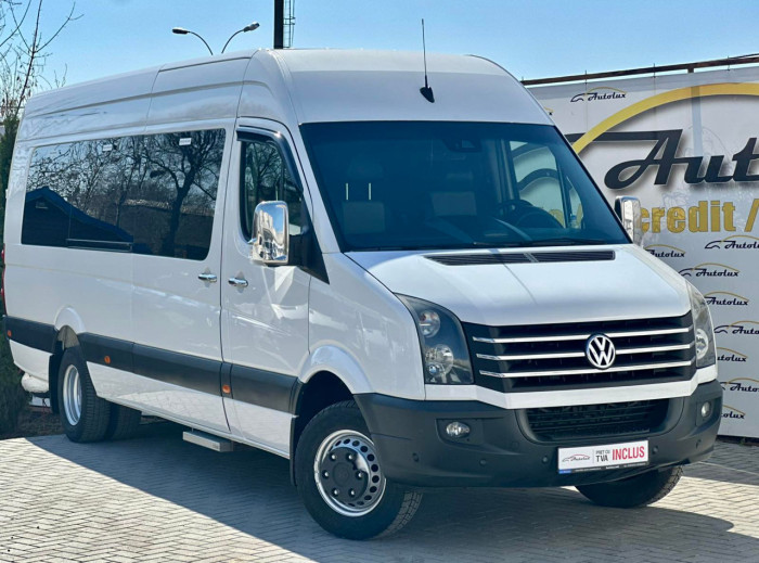 Volkswagen CRAFTER cu TVA  PASAGER photo 1