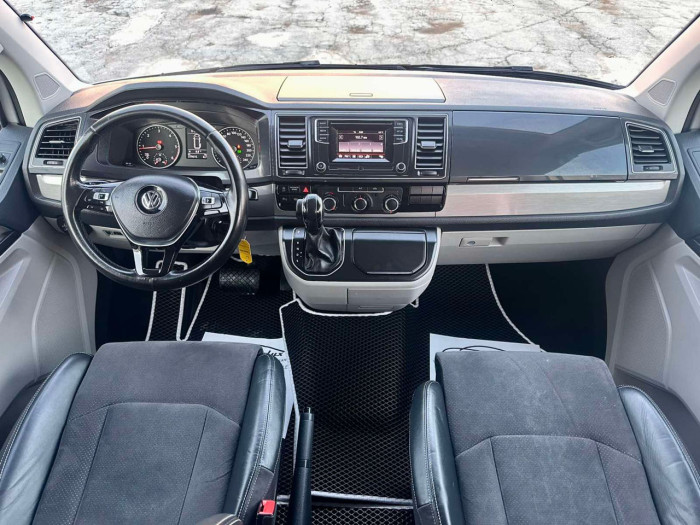 Volkswagen Transporter 2018 photo 32
