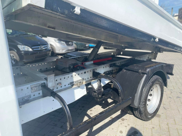 Ford Basculanta cu TVA photo 5
