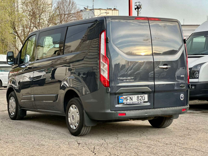 Ford Transit Custom photo 3