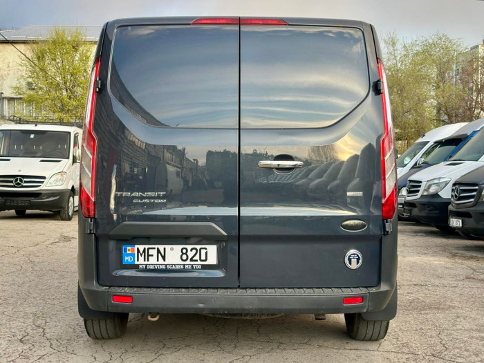 Ford Transit Custom photo 4