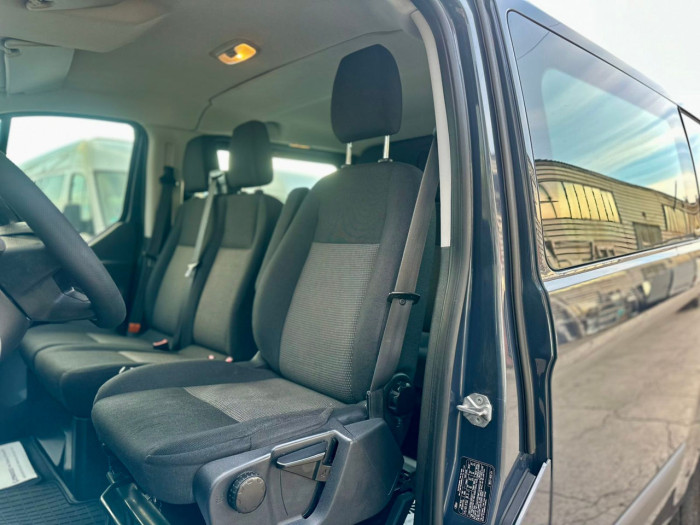 Ford Transit Custom photo 7