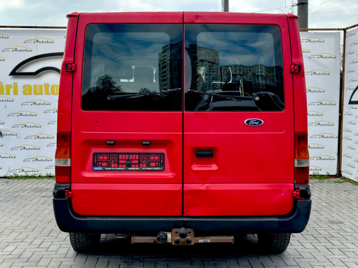 Ford Transit photo 5