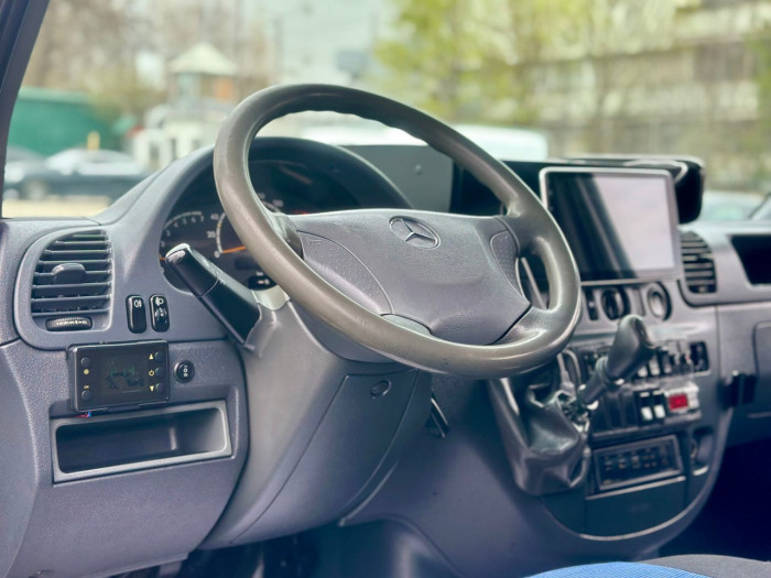 Mercedes SPRINTER AUTOTURISM LAINER photo 6