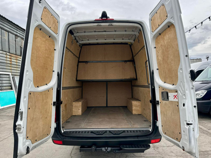 Mercedes Sprinter ExtraLong photo 12