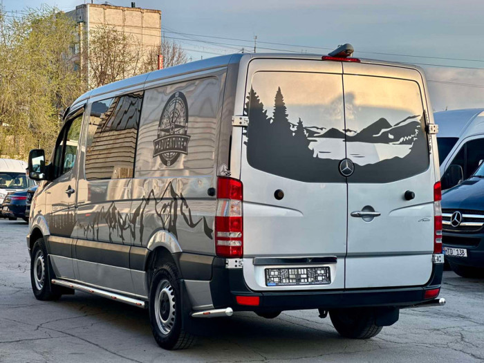 Mercedes SPRINTER photo 6