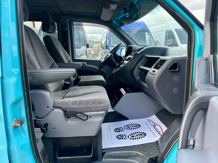 Mercedes Vito 2.2 CDI photo 11
