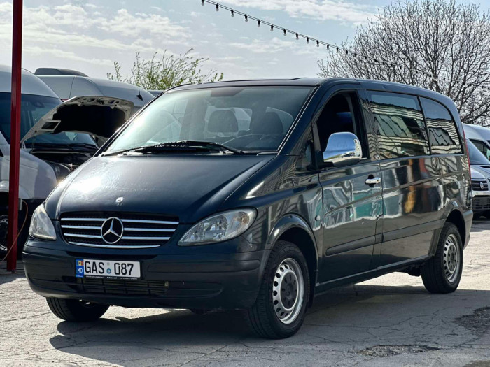Mercedes Vito photo 1