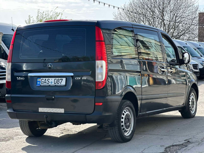 Mercedes Vito photo 2