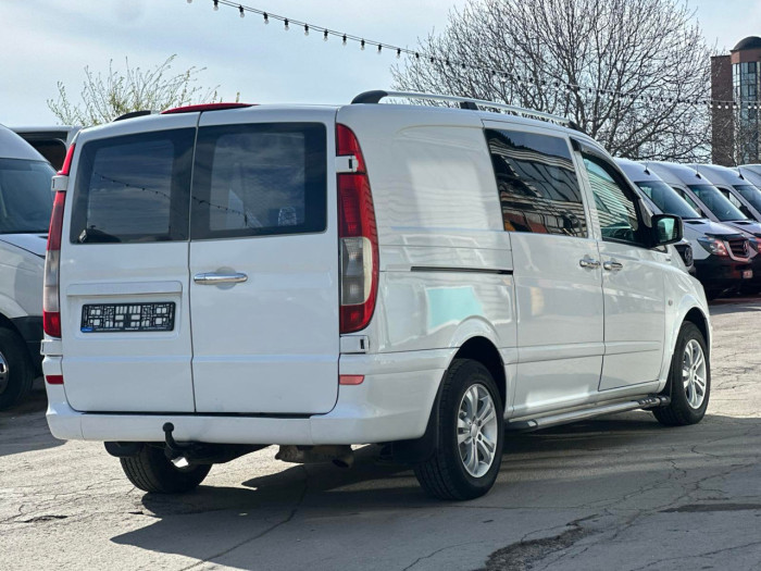 Mercedes Vito photo 5