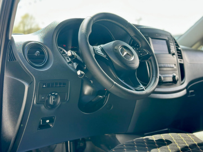 Mercedes Vito photo 13