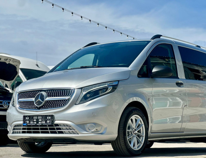 Mercedes Vito photo 2