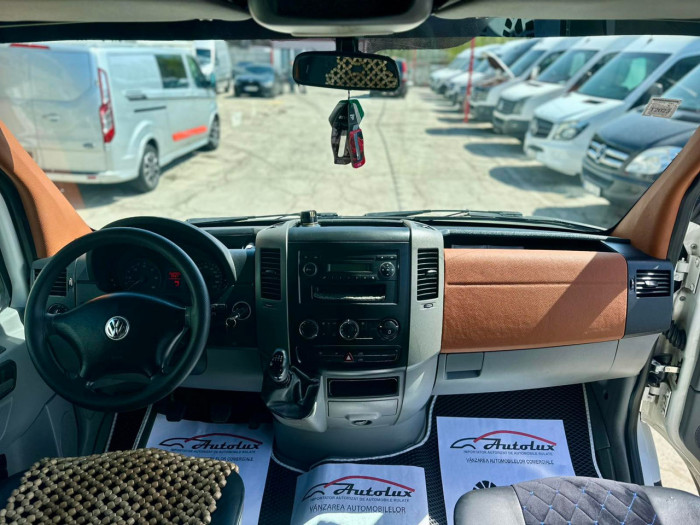 Volkswagen CRAFTER AUTOTURISM 9 LOCURI photo 8