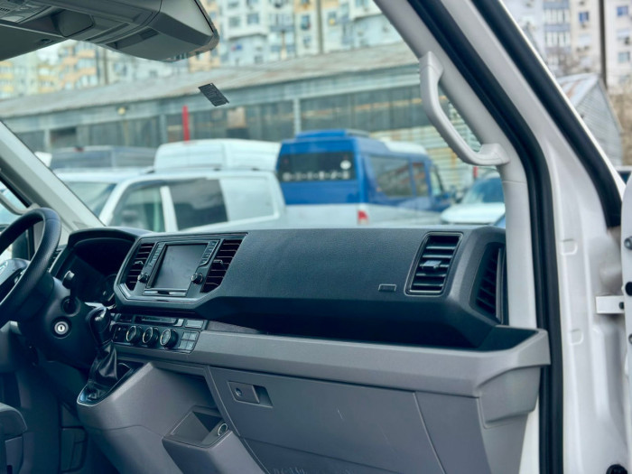 Volkswagen CRAFTER EXTRA LONG photo 7